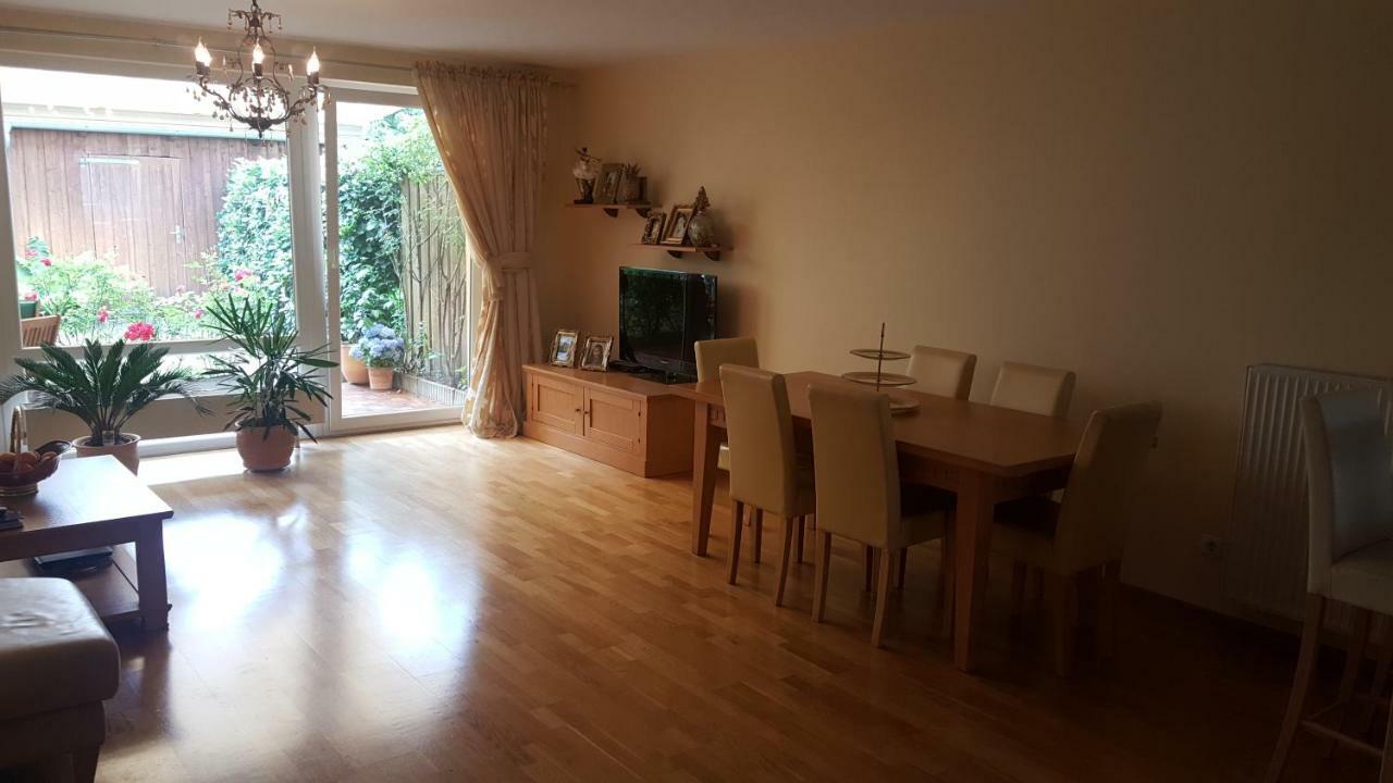 Exklusives Haus Mit Garten